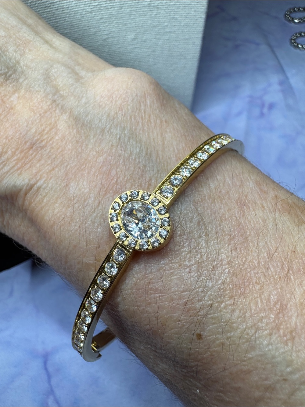 Gold Crystal Halo Bangle Bracelet - NWOT - Picture 3 of 4